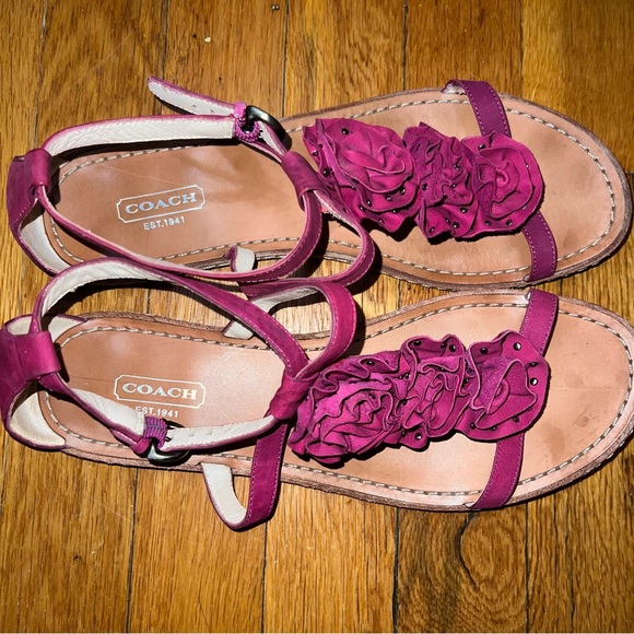 Coach Sandals Rose Flowers with Rivets. Excellent condition - Picture 1 of 6
